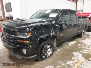 2017 Chevrolet Silverado 1500 LT with VIN 1GCVKREC3HZ183876, listed as a IAAI auction lot 41404639 with 122,367 mi miles. Bid and sale history available at carsss.com. Image 17.