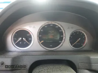2008 Mercedes-Benz C 300 Sport с VIN WDDGF54X78R024018, выставлен на аукционе Copart как лот 61399715 с пробегом 175 986 миль миль и Списание • Salvage title. История ставок и продаж доступна на DreamBid. Изображение 9.