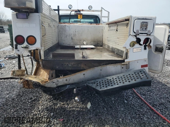 2002 Ford F-350 with VIN 1FDSF35F52EB01591, listed as a Copart auction lot 48350595 with 233,914 mi miles and Salvage title. Bid and sale history available at DreamBid. Image 6.
