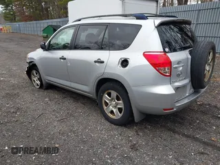 2008 Toyota RAV4 with VIN JTMBD33V786076474, listed as a IAAI auction lot 41737663 with 127,164 mi miles. Bid and sale history available at carsss.com. Image 3.