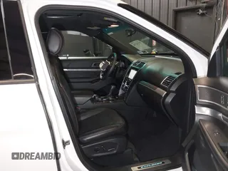 2017 Ford Explorer Sport with VIN 1FM5K8GT7HGA40069, listed as a IAAI auction lot 41992794 with 128,697 mi miles and . Bid and sale history available at carsss.com. Image 5.
