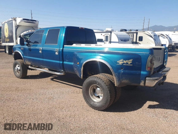 2000 Ford F-350 XL z VIN 1FTWW33F1YED10988, wystawiony jako Copart lot #60320125 z przebiegiem 185 381 mil mil oraz Czysty tytuł • Clean title. Historia ofert i sprzedaży dostępna na DreamBid. Obrazek 2.
