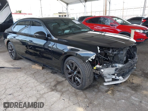2023 BMW 7 Series 740i с VIN WBA23EH09PCL71147, выставлен на аукционе IAAI как лот 41906244 с пробегом 51 981 миль миль и . История ставок и продаж доступна на DreamBid. Изображение 1.