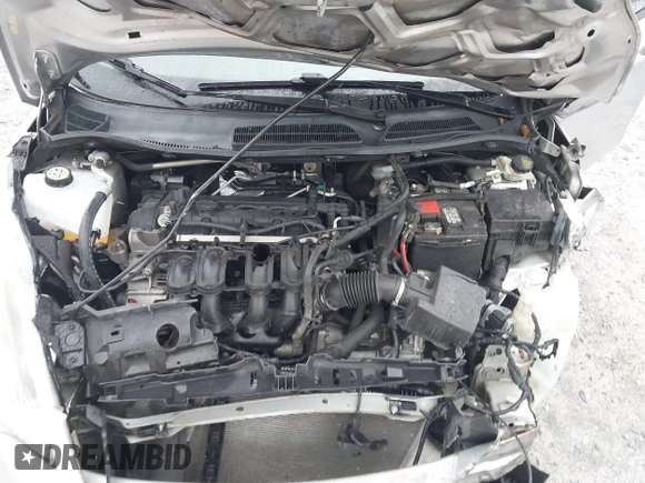 2013 Ford Fiesta SE with VIN 3FADP4EJ6DM107293, listed as a IAAI auction lot 41898229 with 129,694 mi miles. Bid and sale history available at carsss.com. Image 10.