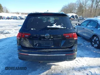 2022 Volkswagen Tiguan SE z VIN 3VV2B7AX4NM036657, wystawiony jako IAAI lot #41591503 z przebiegiem 45 416 mil mil oraz . Historia ofert i sprzedaży dostępna na DreamBid. Obrazek 16.