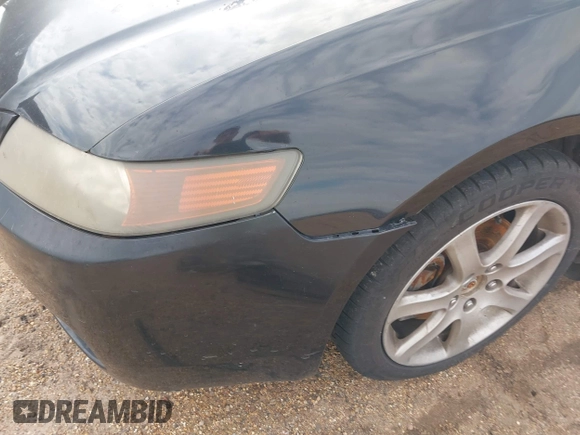 2004 Acura TSX with VIN JH4CL96884C040741, listed as a IAAI auction lot 41738635 with 177,897 mi miles. Bid and sale history available at carsss.com. Image 14.