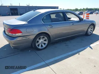 2006 BMW 7 Series 750Li with VIN WBAHN83546DT33598, listed as a IAAI auction lot 40084771 with 187,365 mi miles. Bid and sale history available at carsss.com. Image 4.