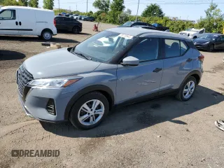 2021 Nissan Kicks S with VIN 3N1CP5BV5ML560722, listed as a Copart auction lot 70270944 with 35,806 mi miles and Salvage Title. Bid and sale history available at carsss.com. Image 1.