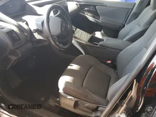 2023 Toyota bZ4X XLE z VIN JTMABABA0PA025964, wystawiony jako Copart lot #58528175 z przebiegiem 30 790 mil mil oraz Czysty tytuł • Clean title. Historia ofert i sprzedaży dostępna na DreamBid. Obrazek 7.