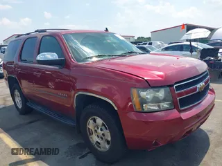 2010 Chevrolet Tahoe LT с VIN 1GNUKBE05AR187563, выставлен на аукционе IAAI как лот 42590508 с пробегом 169 950 миль миль и . История ставок и продаж доступна на DreamBid. Изображение 1.