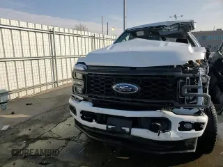 2024 Ford F-250 с VIN 1FT8X2BN6REC41371, выставлен на аукционе Copart как лот 54431135 с пробегом Не указан миль и На запчасти • Non repairable. История ставок и продаж доступна на DreamBid. Изображение 13.
