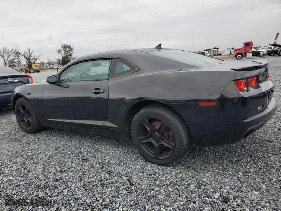 2010 Chevrolet Camaro LS with VIN 2G1FA1EV2A9224131, listed as a Copart auction lot 89402695 with 0 mi miles and Clean Title. Bid and sale history available at carsss.com. Image 2.