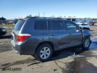 2010 Toyota Highlander SE with VIN 5TDJK3EH0AS011416, listed as a Copart auction lot 42834695 with 175,402 mi miles and Salvage Title. Bid and sale history available at carsss.com. Image 3.
