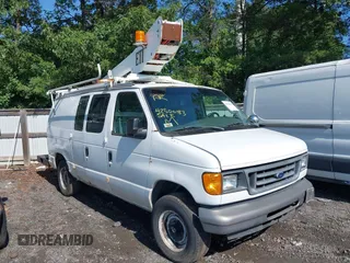 2007 Ford Econoline Cargo with VIN 1FTSE34L07DA38976, listed as a IAAI auction lot 42500183 with Not provided miles and . Bid and sale history available at DreamBid. Image 1.