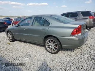2006 Volvo S60 2.4L Turbo with VIN YV1RS547362544098, listed as a Copart auction lot 71553824 with 132,023 mi miles and Clean Title. Bid and sale history available at carsss.com. Image 2.