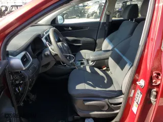 2017 Kia Sorento LX V6 with VIN 5XYPGDA52HG225859, listed as a Copart auction lot 51781205 with 220,310 mi miles and Clean Title. Bid and sale history available at carsss.com. Image 7.