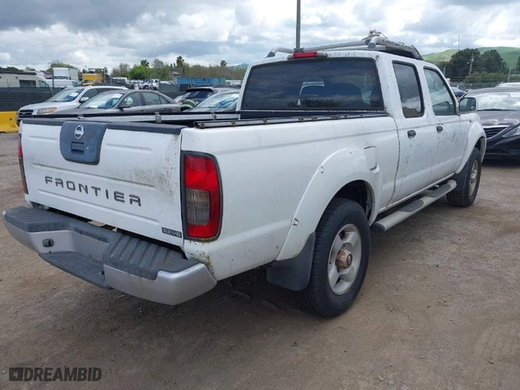 2002 Nissan Frontier 2WD SE with VIN 1N6ED29X82C347029, listed as a IAAI auction lot 41871703 with 275,909 mi miles. Bid and sale history available at carsss.com. Image 4.