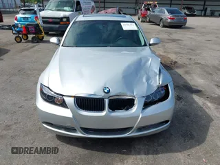 2008 BMW 3 Series 328i with VIN WBAVA37558NL53299, listed as a IAAI auction lot 42706194 with 152,504 mi miles and . Bid and sale history available at DreamBid. Image 6.