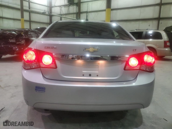 2011 Chevrolet Cruze LT w/1FL with VIN 1G1PE5S93B7252241, listed as a Copart auction lot 82967284 with 209,194 mi miles and Salvage Title. Bid and sale history available at carsss.com. Image 6.