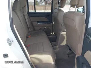 2015 Jeep Patriot Limited with VIN 1C4NJRCB0FD188394, listed as a IAAI auction lot 41562962 with 173,261 mi miles and . Bid and sale history available at DreamBid. Image 8.