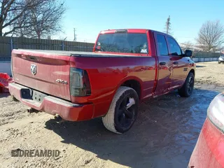 2015 Ram 1500 Tradesman z VIN 1C6RR7FT7FS504086, wystawiony jako IAAI lot #41664381 z przebiegiem 133 131 mil mil oraz . Historia ofert i sprzedaży dostępna na DreamBid. Obrazek 4.