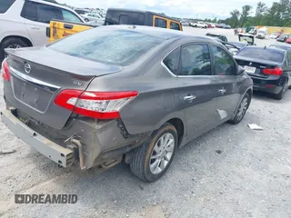 2015 Nissan Sentra SV z VIN 3N1AB7APXFY244338, wystawiony jako IAAI lot #42182605 z przebiegiem 166 366 mil mil oraz . Historia ofert i sprzedaży dostępna na DreamBid. Obrazek 4.