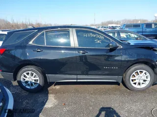 2024 Chevrolet Equinox LS with VIN 3GNAXHEGXRL143825, listed as a IAAI auction lot 41363088 with 14,982 mi miles. Bid and sale history available at carsss.com. Image 13.
