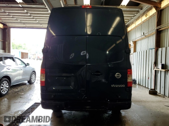 2020 Nissan NV Cargo S z VIN 1N6BF0LY5LN807871, wystawiony jako Copart lot #60689345 z przebiegiem 271 391 mil mil oraz Czysty tytuł • Clean title. Historia ofert i sprzedaży dostępna na DreamBid. Obrazek 6.