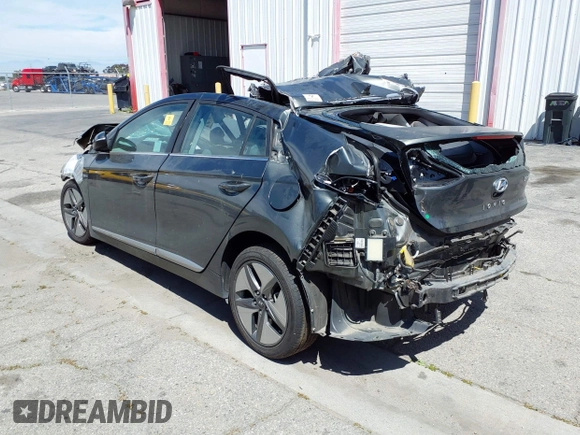 2020 Hyundai Ioniq SEL z VIN KMHC85LC8LU235019, wystawiony jako IAAI lot #41882705 z przebiegiem Nie podano mil oraz . Historia ofert i sprzedaży dostępna na DreamBid. Obrazek 3.