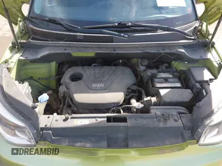 2015 Kia Soul with VIN KNDJN2A26F7765246, listed as a IAAI auction lot 41869048 with 111,657 mi miles. Bid and sale history available at carsss.com. Image 10.