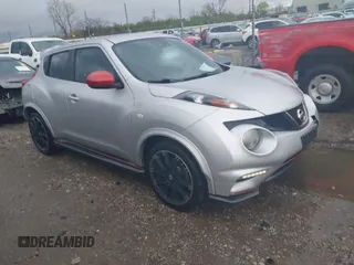2014 Nissan Juke S with VIN JN8AF5MV3ET365787, listed as a IAAI auction lot 41968100 with 181,431 mi miles. Bid and sale history available at carsss.com. Image 1.