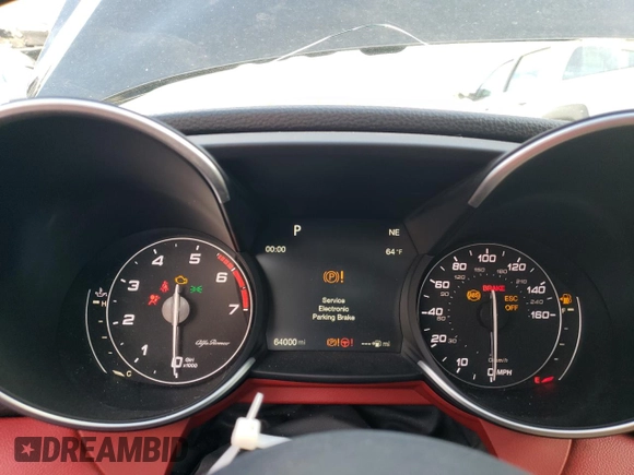 2018 Alfa Romeo Giulia Ti Lusso z VIN ZARFAEEN7J7591242, wystawiony jako Copart lot #76431503 z przebiegiem 64 000 mil mil oraz Nie do naprawy • Non repairable. Historia ofert i sprzedaży dostępna na DreamBid. Obrazek 9.