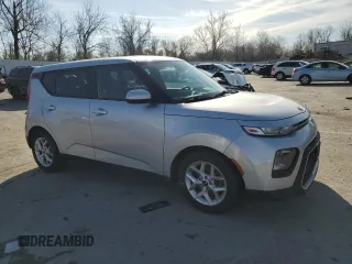 2020 Kia Soul LX with VIN KNDJ23AUXL7726865, listed as a Copart auction lot 49437665 with 69,252 mi miles and Salvage Title. Bid and sale history available at carsss.com. Image 4.