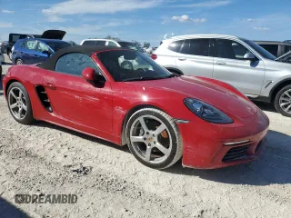 2017 Porsche 718 Boxster z VIN WP0CA2A86HS221306, wystawiony jako Copart lot #76144334 z przebiegiem Nie podano mil oraz Nie do naprawy. Historia ofert i sprzedaży dostępna na DreamBid. Obrazek 4.