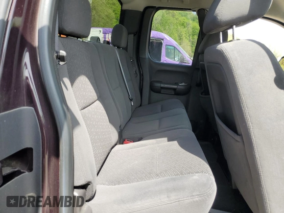2008 Chevrolet Silverado 1500 1LT with VIN 2GCEK19JX81184901, listed as a Copart auction lot 55455465 with 180,188 mi miles and Clean Title. Bid and sale history available at DreamBid. Image 10.