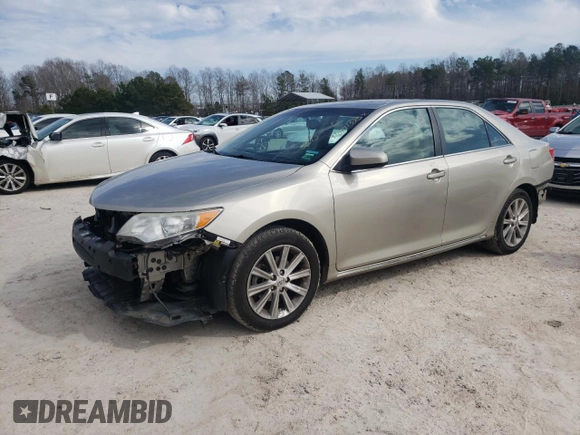 2014 Toyota Camry SE with VIN 4T1BK1FK6EU538389, listed as a Copart auction lot 46941325 with 223,201 mi miles and Salvage Title. Bid and sale history available at carsss.com. Image 1.