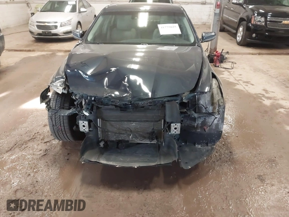 2018 Cadillac CTS Sedan Luxury AWD with VIN 1G6AX5SX9J0119497, listed as a IAAI auction lot 41775625 with 75,251 mi miles. Bid and sale history available at carsss.com. Image 6.