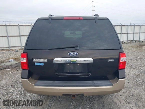 2013 Ford Expedition XLT z VIN 1FMJU1H56DEF62892, wystawiony jako IAAI lot #41388210 z przebiegiem 210 803 mil mil oraz . Historia ofert i sprzedaży dostępna na DreamBid. Obrazek 17.