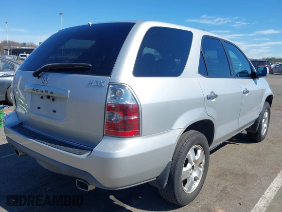 2005 Acura MDX with VIN 2HNYD18205H540383, listed as a IAAI auction lot 41805243 with 214,971 mi miles. Bid and sale history available at carsss.com. Image 4.