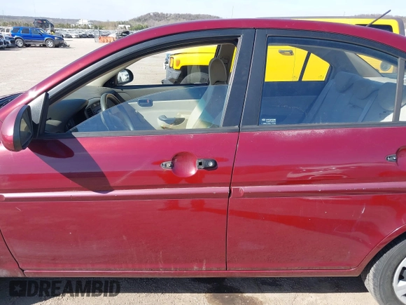 2009 Hyundai Accent Auto GLS with VIN KMHCN46C79U367311, listed as a IAAI auction lot 41861834 with 165,937 mi miles. Bid and sale history available at carsss.com. Image 14.