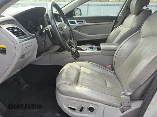 2015 Hyundai Genesis 3.8L z VIN KMHGN4JE5FU074903, wystawiony jako Copart lot #53619665 z przebiegiem 117 386 mil mil oraz Czysty tytuł • Clean title. Historia ofert i sprzedaży dostępna na DreamBid. Obrazek 7.