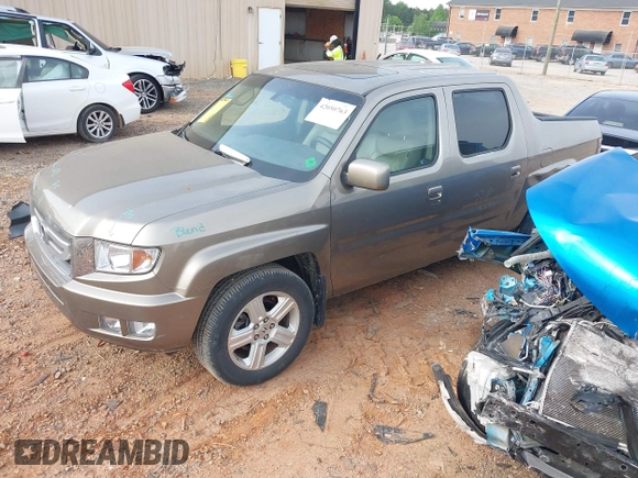 2010 Honda Ridgeline RTL with VIN 5FPYK1F50AB003576, listed as a IAAI auction lot 42050763 with 183,197 mi miles. Bid and sale history available at carsss.com. Image 17.