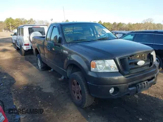 2006 Ford F-150 XL with VIN 1FTRF14W86NA10992, listed as a IAAI auction lot 41901692 with 167,300 mi miles. Bid and sale history available at carsss.com. Image 1.