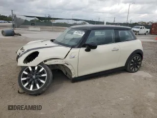 2021 MINI Hardtop Cooper S z VIN WMWXR5C03M2N64116, wystawiony jako Copart lot #48286265 z przebiegiem 20 423 mil mil oraz Szkoda całkowita • Salvage title. Historia ofert i sprzedaży dostępna na DreamBid. Obrazek 1.