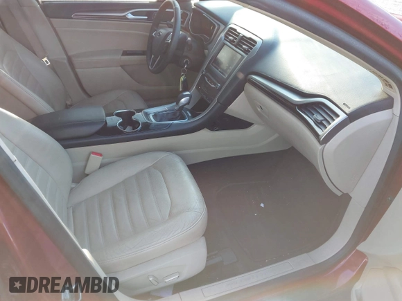 2015 Ford Fusion SE Hybrid with VIN 3FA6P0LUXFR282022, listed as a IAAI auction lot 41652820 with 210,865 mi miles. Bid and sale history available at carsss.com. Image 5.
