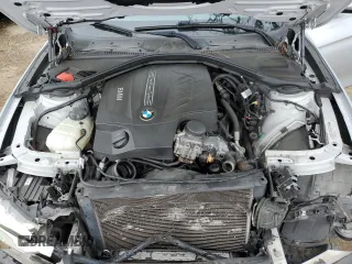 2012 BMW 3 Series 335i z VIN WBA3A9C59CF270610, wystawiony jako Copart lot #51292985 z przebiegiem 132 379 mil mil oraz Szkoda całkowita • Salvage title. Historia ofert i sprzedaży dostępna na DreamBid. Obrazek 11.