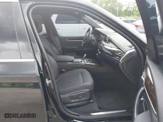 2017 BMW X5 xDrive40e iPerformance with VIN 5UXKT0C30H0V95867, listed as a IAAI auction lot 42122827 with 84,271 mi miles. Bid and sale history available at carsss.com. Image 5.