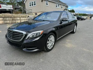 2015 Mercedes-Benz S 550 z VIN WDDUG8FB7FA121637, wystawiony jako Copart lot #57755745 z przebiegiem 147 164 mil mil oraz Tytuł czysty. Historia ofert i sprzedaży dostępna na DreamBid. Obrazek 1.