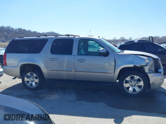 2007 GMC Yukon XL SLT with VIN 1GKFK16337J282185, listed as a IAAI auction lot 41738290 with 295,458 mi miles. Bid and sale history available at carsss.com. Image 14.