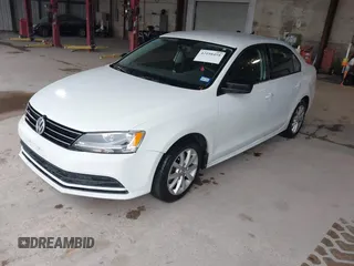 2015 Volkswagen Jetta SE с VIN 3VWD17AJ9FM271575, выставлен на аукционе IAAI как лот 42198458 с пробегом 122 161 миль миль и . История ставок и продаж доступна на DreamBid. Изображение 2.